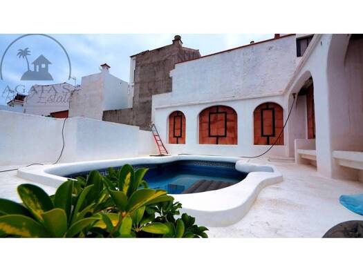 Chalet zum Kauf 1.625.000 € 9 Zimmer 559 m² Puerto de la Cruz 38400