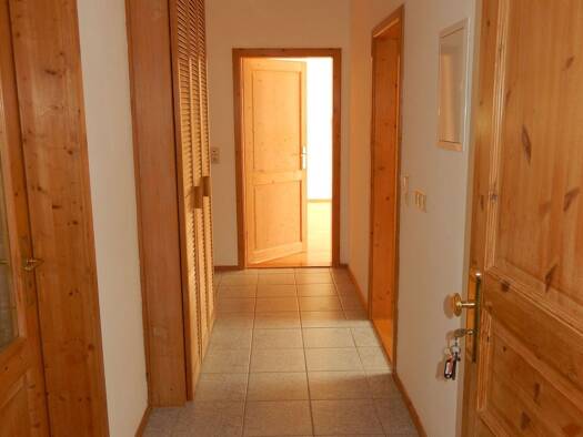 Wohnung zur Miete 935 € 4 Zimmer 85 m² Geschoss 1/3 frei ab 01.09.2026 Bad Reichenhall 83435