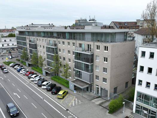 Wohnung zur Miete 915 € 3 Zimmer 77,2 m² 4. Geschoss frei ab 01.01.2026 Schwarzwaldstr. 37 Südweststadt Karlsruhe 76137