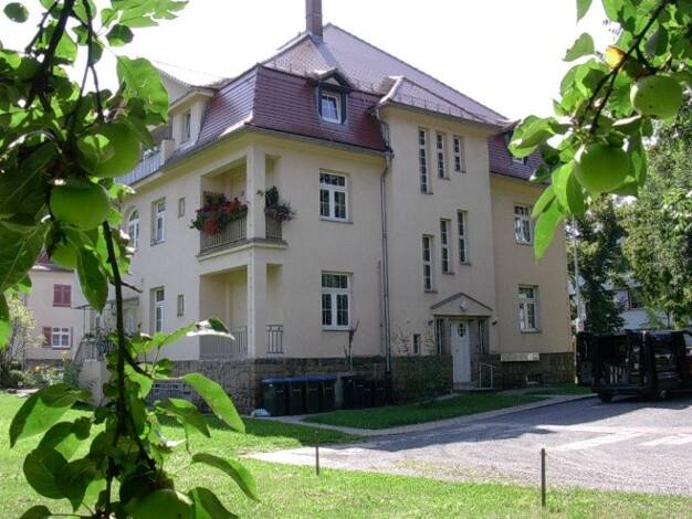 Wohnung zur Miete 270 € 1 Zimmer 30,7 m² Dachgeschoss, 3. Geschoss Pirna Pirna 01796
