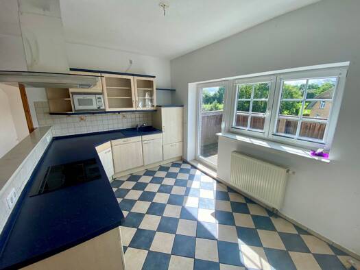 Wohnung zur Miete 1.500 € 6 Zimmer 160 m² 1. Geschoss Stapel 25879