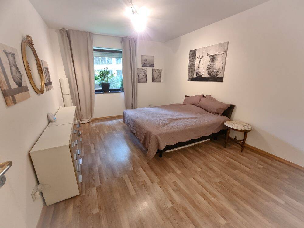 Property thumbnail 9