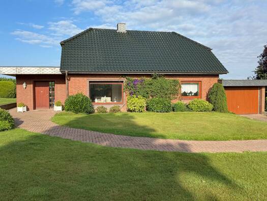 Haus zum Kauf 295.000 € 5 Zimmer 138 m² 1.850 m² Grundstück Saustrup 24392