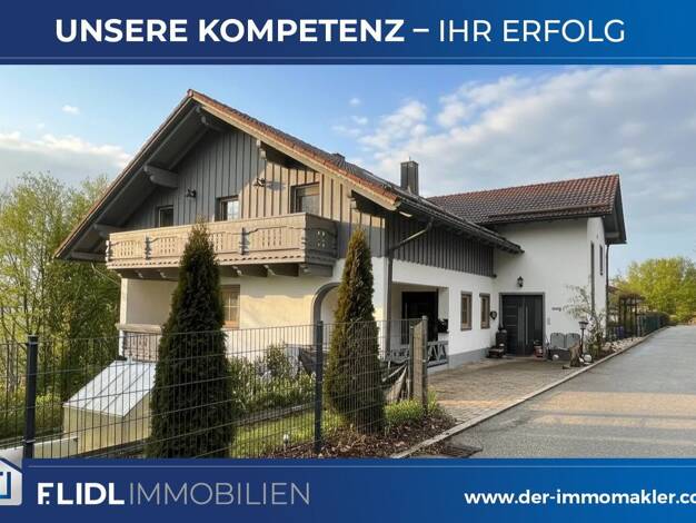 Mehrfamilienhaus zum Kauf 599.999 € 8 Zimmer 267 m² 2.981 m² Grundstück frei ab 01.05.2026 Kellberg Thyrnau 94136