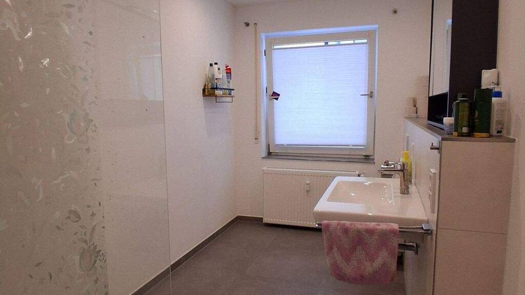 Wohnung zur Miete 1.195 € 3,5 Zimmer 95 m² 2 Geschosse frei ab sofort Nittel 54453