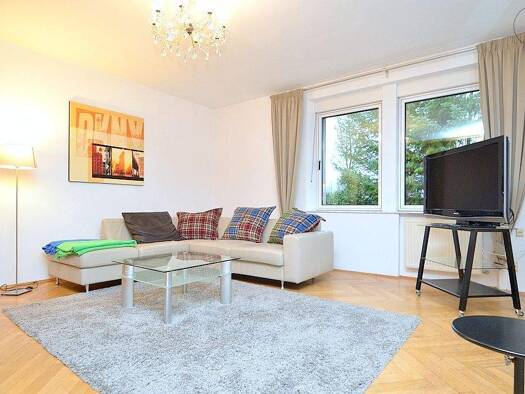 Wohnung zur Miete Wohnen auf Zeit 945 € 2,5 Zimmer 72 m² frei ab sofort Laufamholz Nürnberg 90482