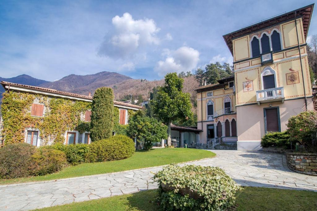 Villa zum Kauf 12.000.000 € 16 Zimmer 460 m²<br/>Wohnfläche 500 m²<br/>Grundstück Faggeto Lario 22020