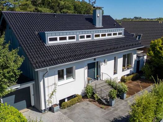Einfamilienhaus zum Kauf 1.190.000 € 7 Zimmer 315 m² 1.322 m² Grundstück Moitzfeld Bergisch Gladbach 51429