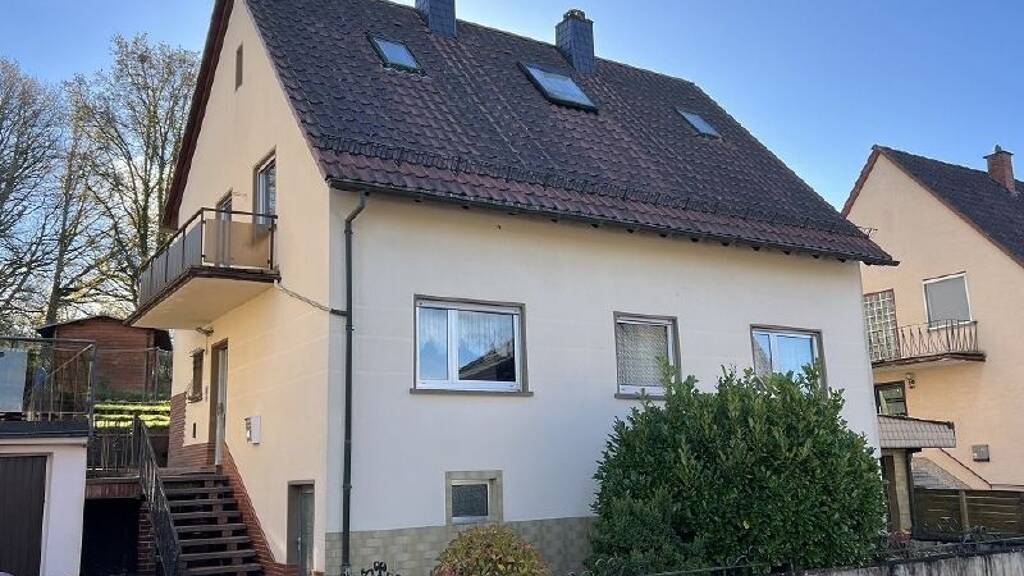 Einfamilienhaus zum Kauf 198.000 € 8 Zimmer 195 m² 588 m² Grundstück Waldfischbach-Burgalben 67714