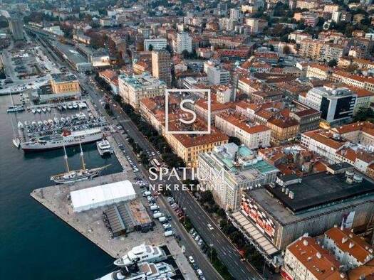 Büro zur Miete 800 € 2 Zimmer Centar, Rijeka Susak