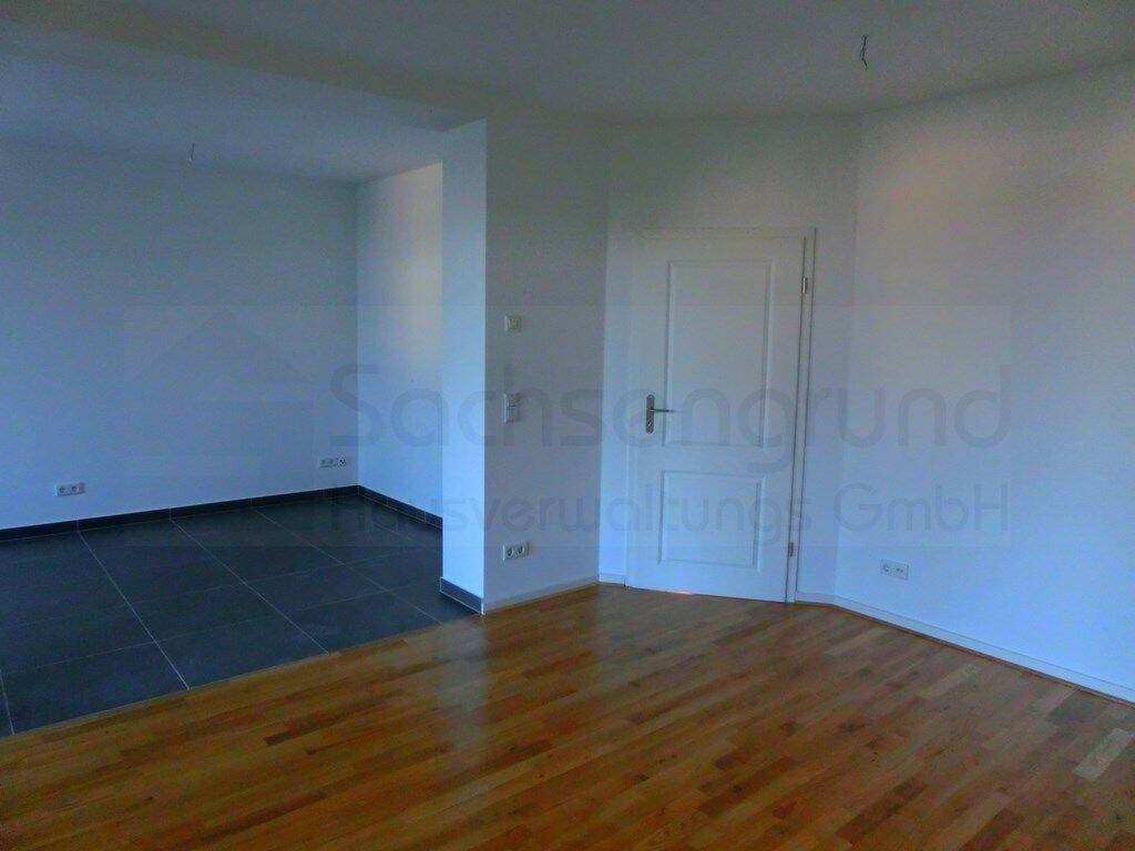 Property thumbnail 12