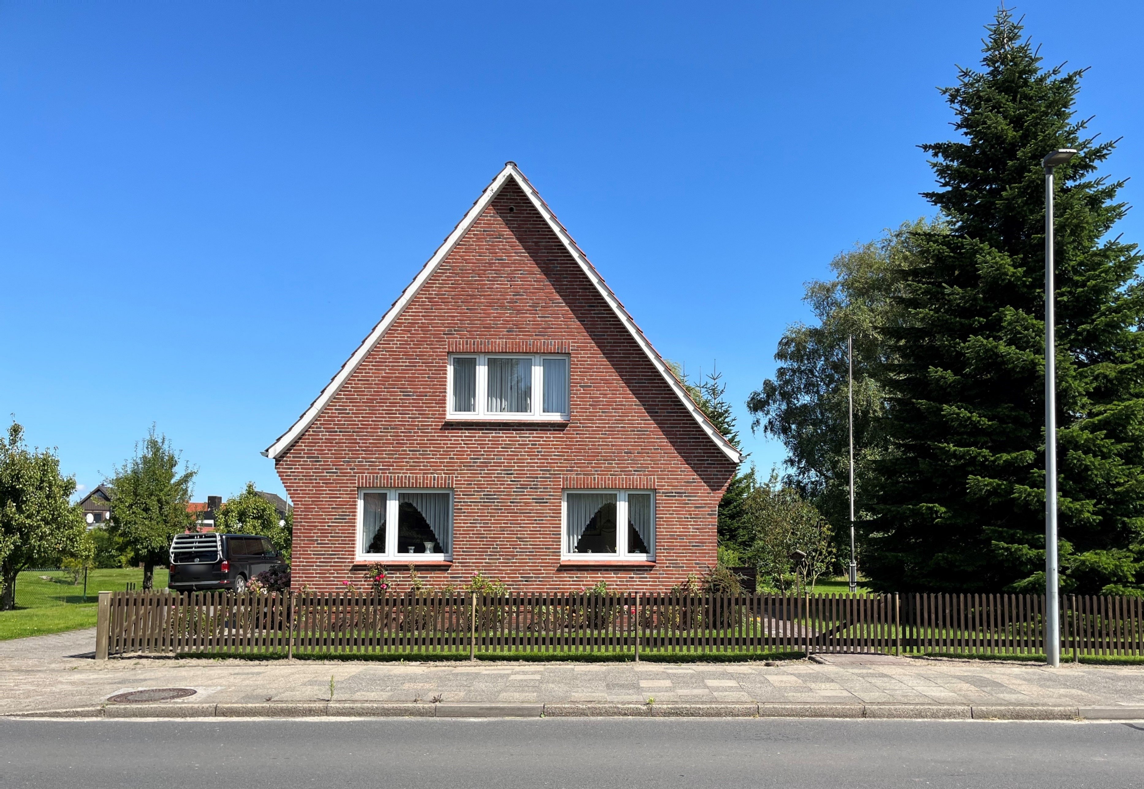 Einfamilienhaus zum Kauf 299.000 € 4,5 Zimmer 146 m²<br/>Wohnfläche 1.705 m²<br/>Grundstück Otterndorf Otterndorf 21762