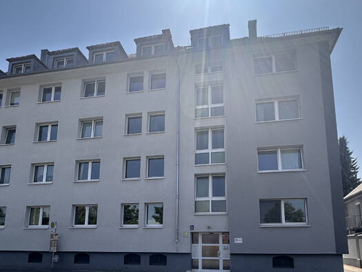 Wohnung zur Miete 905 € 4 Zimmer 79,4 m² EG frei ab sofort Weißenburgstr. 1 a Zellerau Würzburg 97082