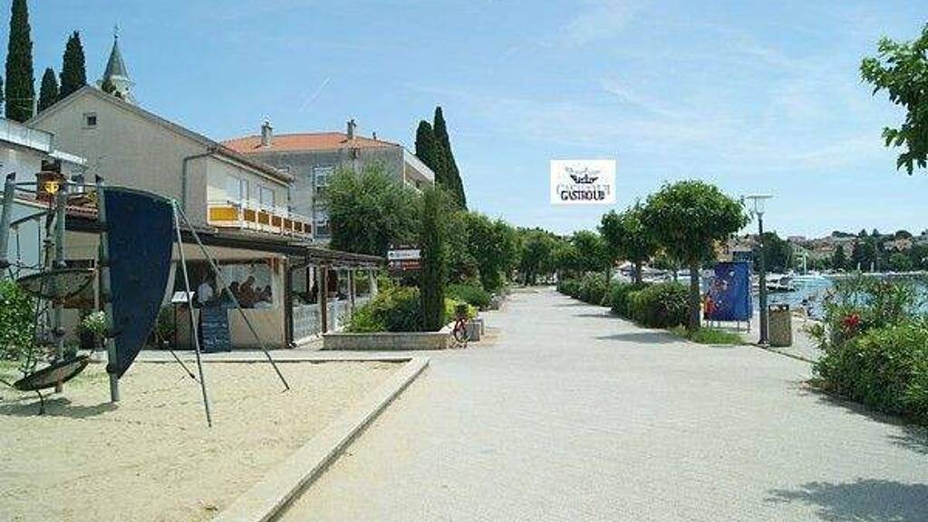 Restaurant zur Miete 3.500 € 2.000 m² Grundstück Selce Kroatien 51266