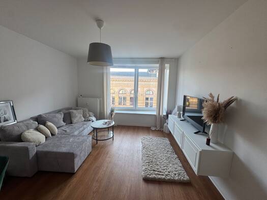 Wohnung zur Miete 590 € 2,5 Zimmer 55 m² Geschoss 3/3 frei ab 01.09.2026 Innenstadt Halle (Saale) 06108