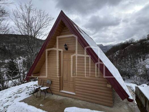 Einfamilienhaus zum Kauf 43.460 € 2 Zimmer 7.200 m² Grundstück Pale