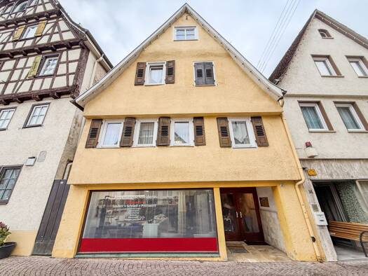 Einfamilienhaus zum Kauf 135.000 € 5 Zimmer 129 m² 89 m² Grundstück Calw Calw 75365