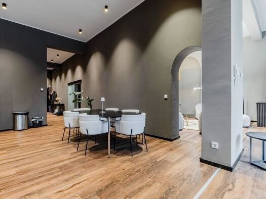 Bürofläche zur Miete 18,92 € 5 Zimmer 235 m² Bürofläche teilbar ab 100 m² Hohenfelde Nord 22087