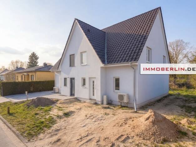Doppelhaushälfte zum Kauf 465.000 € 4 Zimmer 127 m² 632 m² Grundstück Oranienburg Oranienburg 16515