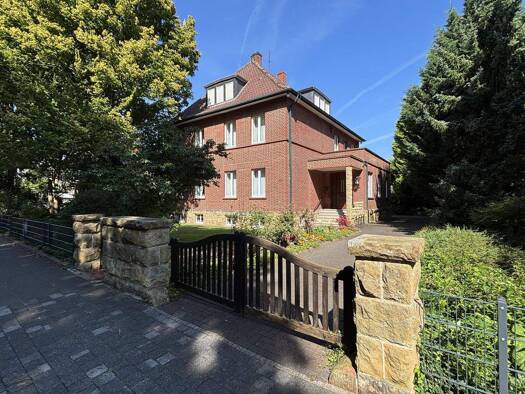 Einfamilienhaus zum Kauf 470.000 € 13 Zimmer 329 m² 1.538 m² Grundstück Brockhagen Steinhagen 33803