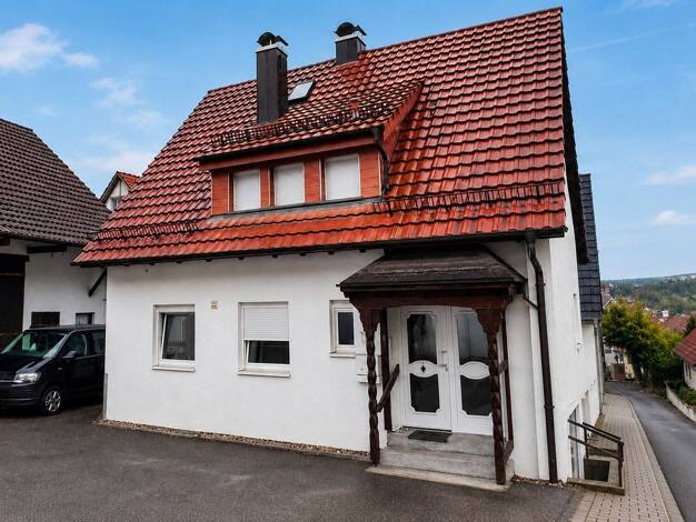 Mehrfamilienhaus zum Kauf provisionsfrei 430.000 € 7 Zimmer 160 m² 395 m² Grundstück Wurmberg Wurmberg 75449