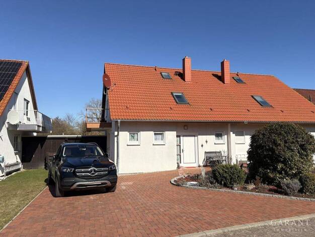 Doppelhaushälfte zum Kauf 285.000 € 5 Zimmer 111 m² 713 m² Grundstück Losentitz Garz/Rügen 18574