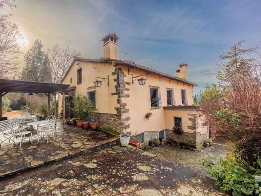 Haus zum Kauf 399.000 € 3 Zimmer 160 m² 10.000 m² Grundstück frei ab sofort Rufina