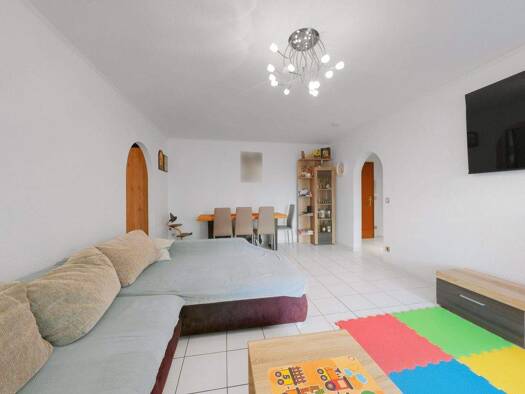 Wohnung zum Kauf 359.000 € 3 Zimmer 85 m² Eckenheim Frankfurt 60435