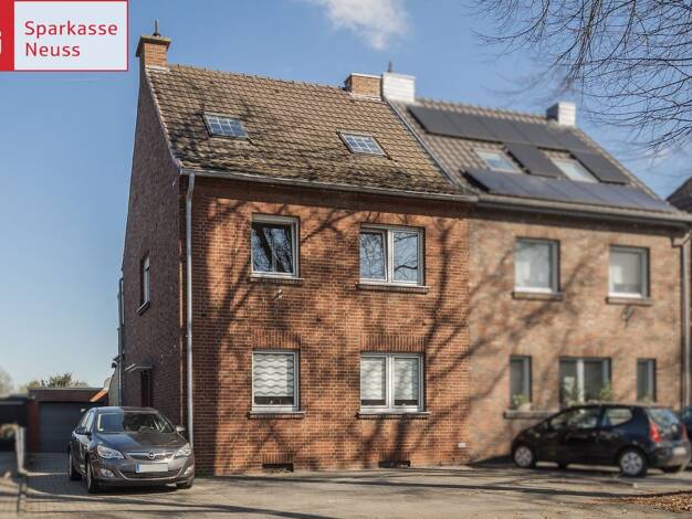 Doppelhaushälfte zum Kauf 299.000 € 5 Zimmer 120 m² 800 m² Grundstück Jüchen 41363