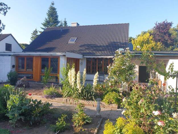 Einfamilienhaus zum Kauf 360.000 € 5 Zimmer 139 m² 820 m² Grundstück Trappenkamp 24610