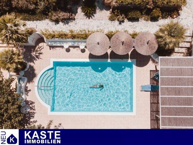 Haus zum Kauf 2.300.000 € 14 Zimmer 750 m² 2.800 m² Grundstück Municipality of Chersonissos 70014