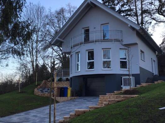 Einfamilienhaus zur Miete 2.100 € 5 Zimmer 176 m² 600 m² Grundstück frei ab 01.12.2026 Göschwitz Jena 07745