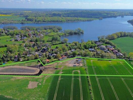 Grundstück zum Kauf provisionsfrei 161.265 € 827 m² Grundstück Ahlefeld-Bistensee 24358