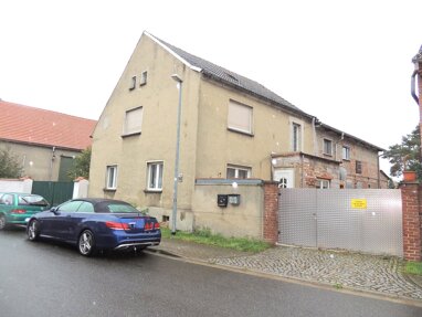 Mehrfamilienhaus zum Kauf 77.000 € 6 Zimmer 185 m² 589 m² Grundstück Pratau Lutherstadt Wittenberg 06888