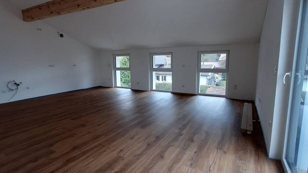 Maisonette zur Miete 1.400 € 4 Zimmer 118 m² Geschoss 1/2 frei ab 01.05.2026 Obing 83119