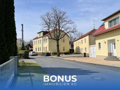 Wohnung zur Miete 340 € 2 Zimmer 40 m² Weixdorf Dresden 01108