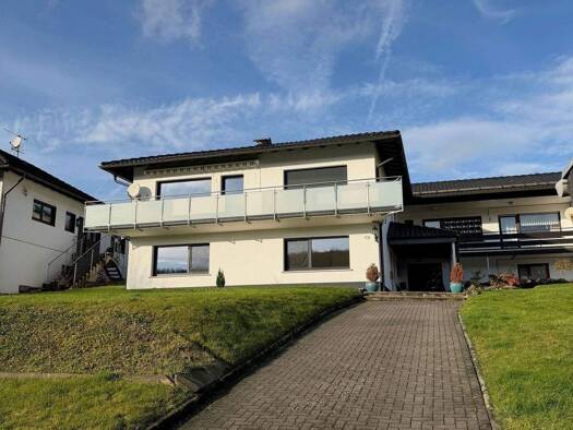 Wohnung zur Miete 1.300 € 5 Zimmer 145 m² 1. Geschoss frei ab 01.01.2026 Mühlenweg 12 Hartegasse Lindlar 51789