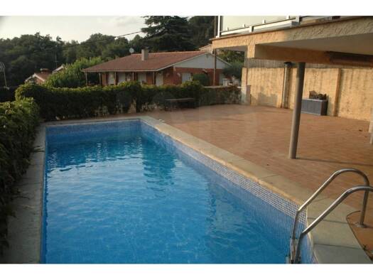 Villa zum Kauf 420.000 € 3 Zimmer 202 m² 272 m² Grundstück Vallromanes 08188