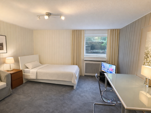 WG-Zimmer zur Miete Wohnen auf Zeit 299 € 16 m² frei ab 01.03.2026 Othmarschen Hamburg 22605