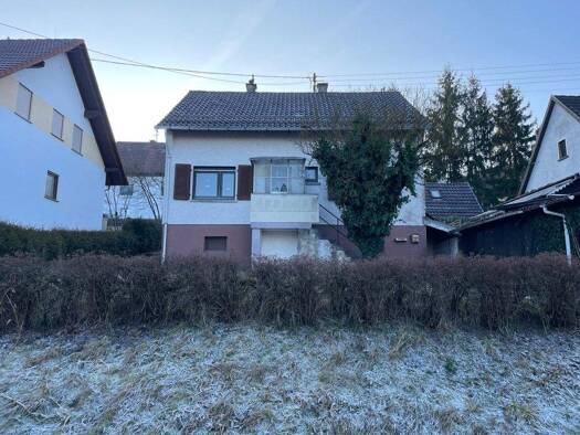 Einfamilienhaus zum Kauf 159.000 € 7 Zimmer 110,6 m² 412 m² Grundstück Oberschefflenz Schefflenz / Oberschefflenz 74850