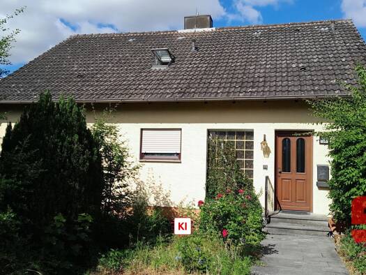 Einfamilienhaus zum Kauf 359.000 € 4 Zimmer 143 m² 692 m² Grundstück Hohestadt Ochsenfurt 97199