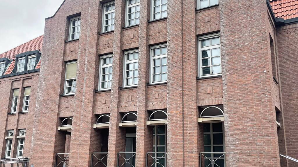 Büro zur Miete 1 Zimmer 12 m² Bürofläche Bergstr. 4 Soltau 29614