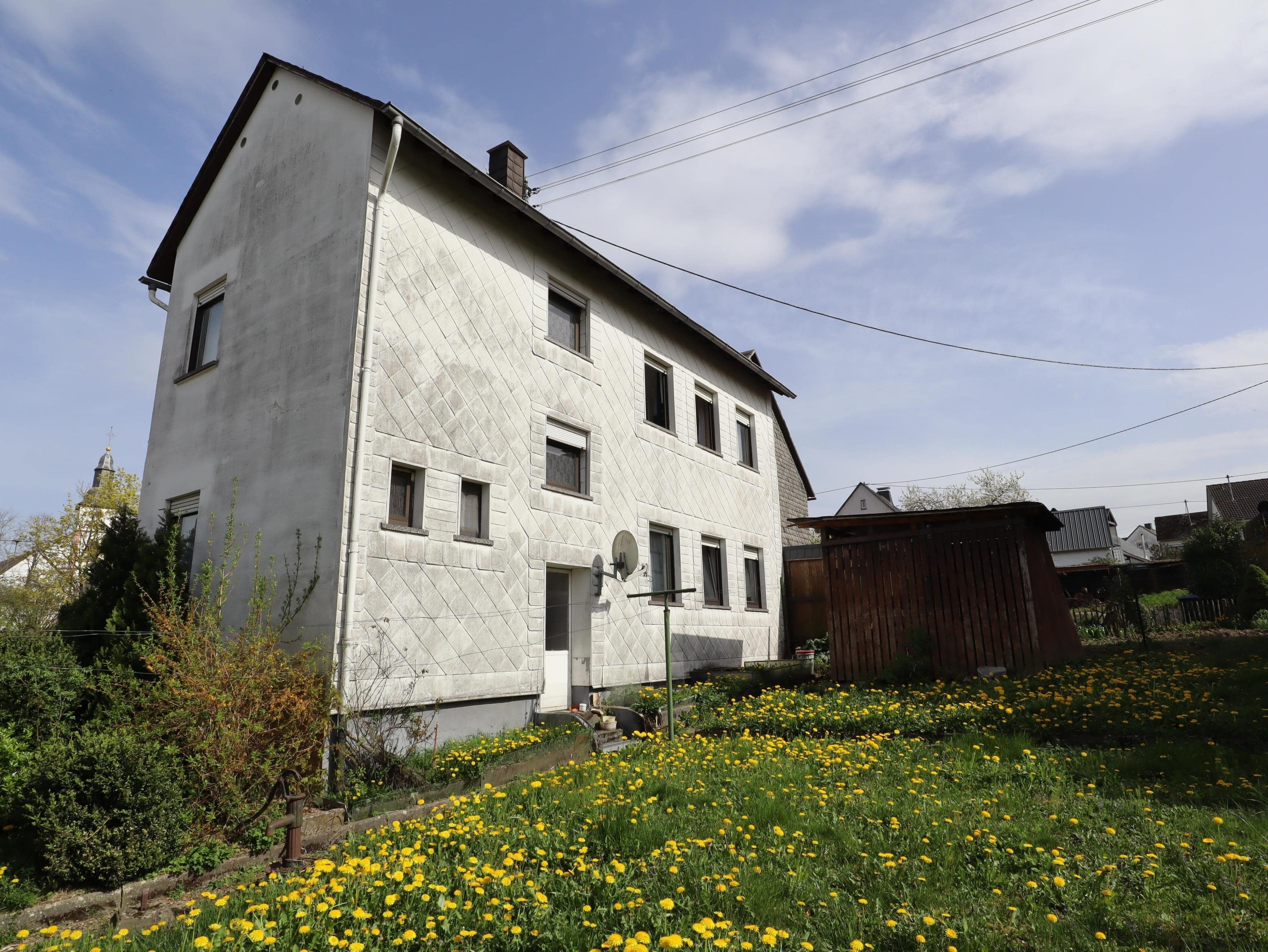 Einfamilienhaus zum Kauf 105.000 € 7 Zimmer 136 m²<br/>Wohnfläche 341 m²<br/>Grundstück Mittelstrimmig 56858