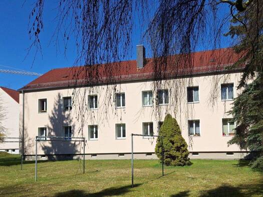 Wohnung zur Miete 545 € 3 Zimmer 69,4 m² 1. Geschoss frei ab 01.01.2026 Theodor-Körner-Straße 12 Radeberg 01454