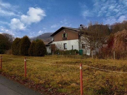 Einfamilienhaus zum Kauf provisionsfrei 63.000 € 4 Zimmer 104,4 m² 578 m² Grundstück Zwota Klingenthal 08267