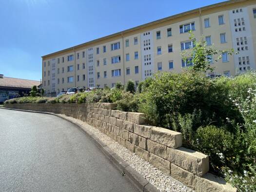 Wohnung zur Miete 305 € 2 Zimmer 44,3 m² 3. Geschoss frei ab 01.11.2026 Hufelandstraße 3 Suhl Suhl 98527