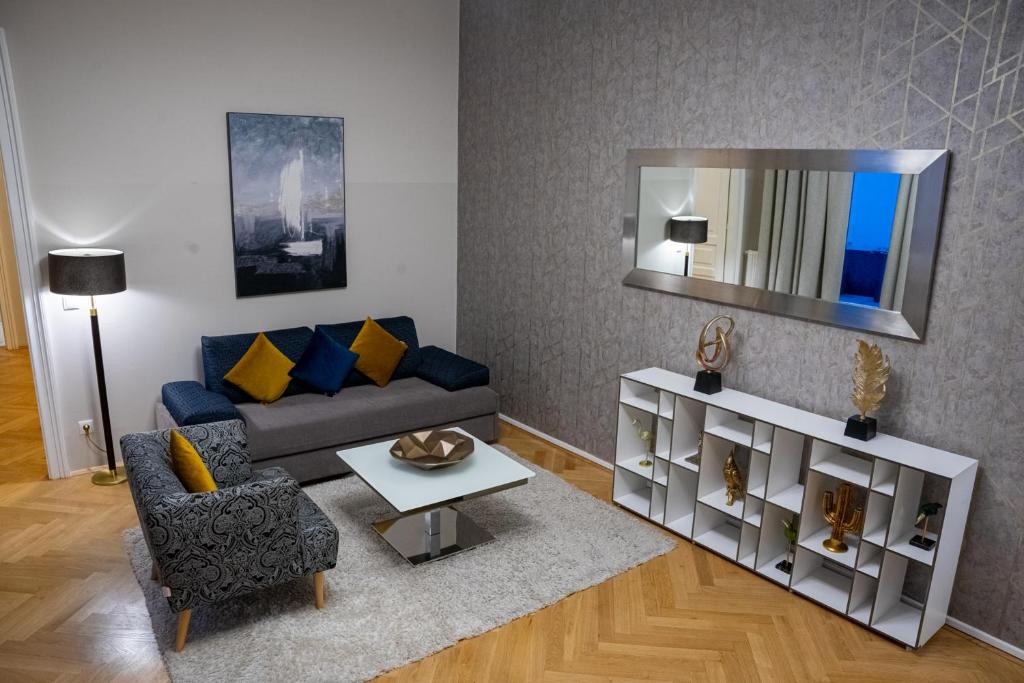 Wohnung zur Miete Wohnen auf Zeit 3.320 € 2 Zimmer 64 m²<br/>Wohnfläche ab sofort<br/>Verfügbarkeit Wien 1090