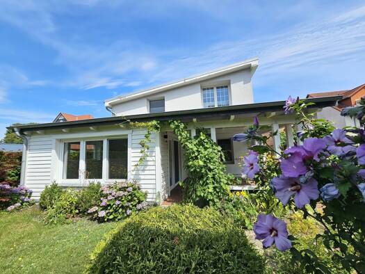 Haus zum Kauf 310.000 € 8,5 Zimmer 213 m² 535 m² Grundstück frei ab sofort Boizenburg 19258