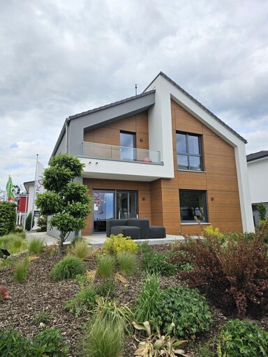 Einfamilienhaus zum Kauf 490.500 € 6 Zimmer 172,3 m² 1.061 m² Grundstück Calau Calau 03209