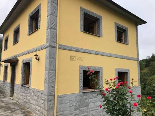 Villa zum Kauf 159.900 € 5 Zimmer 200 m² 2.622 m² Grundstück Belmonte de Miranda 33846